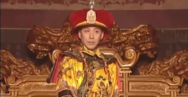 历史上皇帝为什么穿黄色衣服(古代只有皇帝可以穿黄色衣服吗)图13