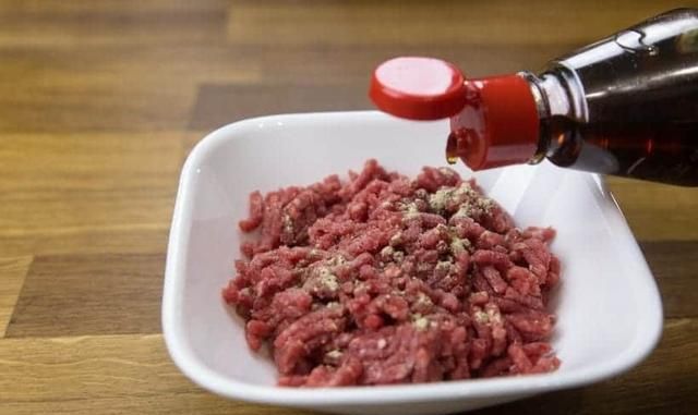 蚝油牛肉用什么肉(蚝油牛肉腌制方法)图10