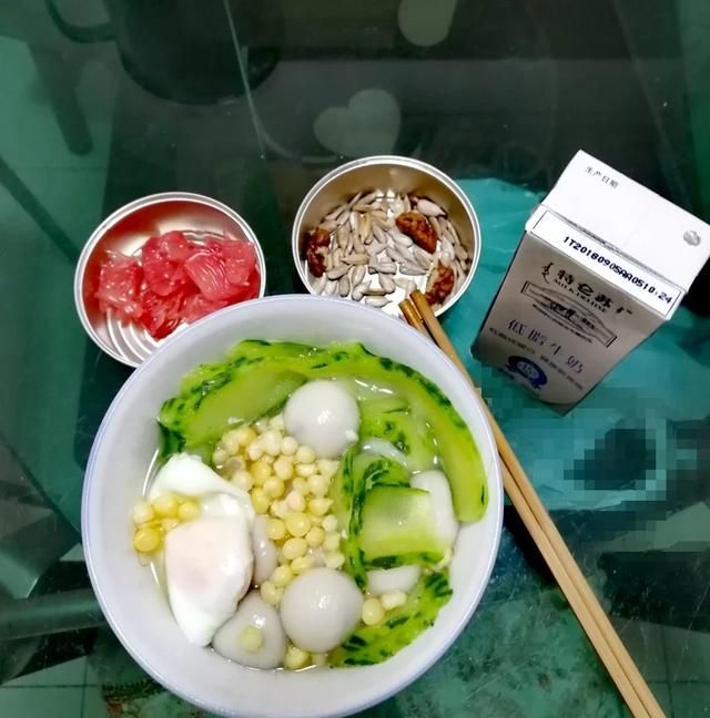 什么食物可以补充胶原蛋白(哪些食物可以补充胶原蛋白)图1