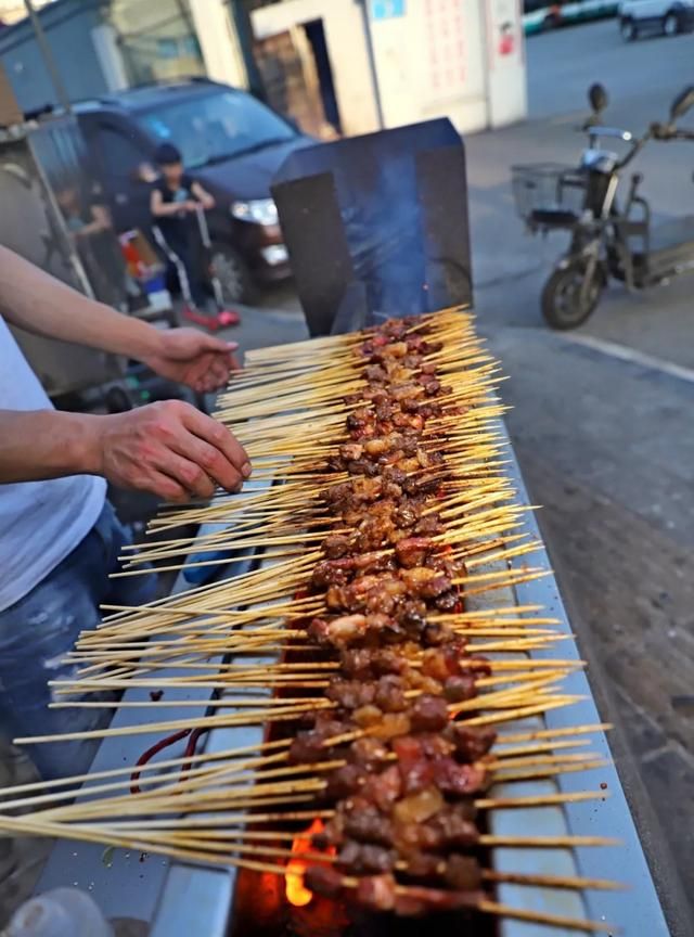 荷塘区美食
，昆明经开区有什么好吃的美食店图25