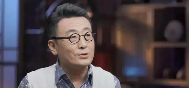 为什么《锵锵三人行》这个节目被停了以后，现在在视频网站上的复播率反而提高了图3