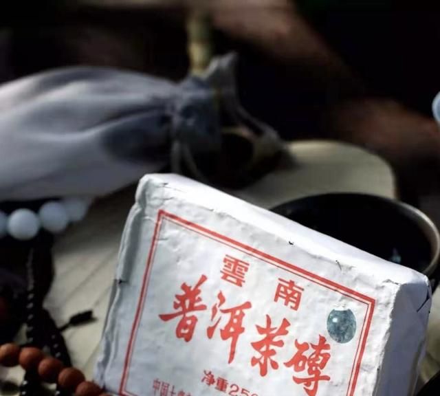 普洱茶生茶，减肥普洱茶喝生茶好还是熟茶好图3