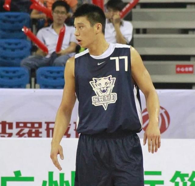 林书豪是哪个球队的，林书豪在nba哪些球队打过图1